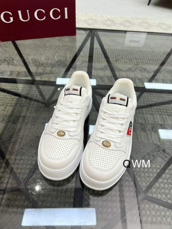 Picture of Gucci Shoes _SKUGuccisz38-45WM05036578